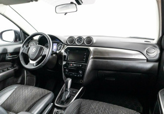 Подержанный автомобиль Suzuki Vitara 2021 года (5 фото)