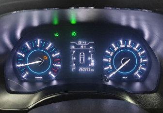 Подержанный автомобиль Chery Tiggo 3 2017 года (12 фото)