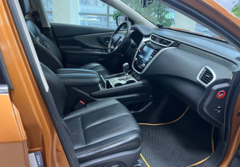 Подержанный автомобиль Nissan Murano Suv 2016 года (21 фото)