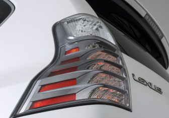 Подержанный автомобиль Lexus GX 2015 года (23 фото)