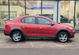 Подержанный автомобиль Renault Logan Sedan 2021 года (4 фото)