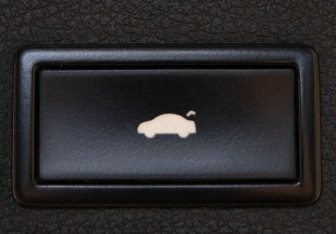 Подержанный автомобиль Audi Q7 2008 года (39 фото)