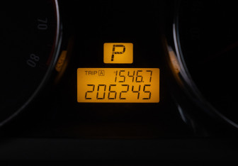 Подержанный автомобиль Opel Antara 2008 года (12 фото)