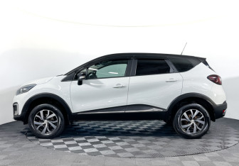 Подержанный автомобиль Renault Kaptur 2017 года (8 фото)