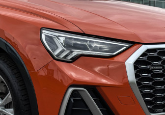 Подержанный автомобиль Audi Q3 Sportback 2021 года (16 фото)