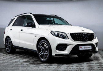 Подержанный автомобиль Mercedes-Benz GLE AMG 2016 года (3 фото)