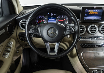 Подержанный автомобиль Mercedes-Benz GLC Coupe 2016 года (10 фото)