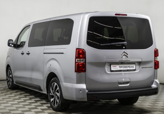 Подержанный автомобиль Citroen SpaceTourer 2018 года (7 фото)