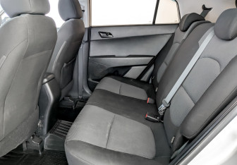 Подержанный автомобиль Hyundai Creta 2017 года (11 фото)