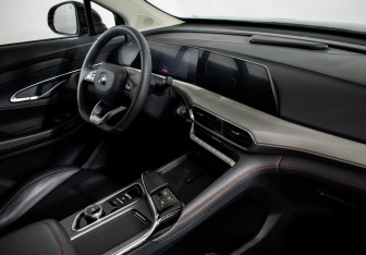 Подержанный автомобиль Changan UNI-T 2023 года (11 фото)