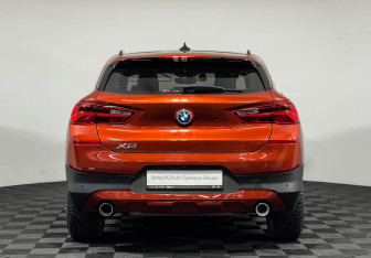 Подержанный автомобиль BMW X2 2019 года (4 фото)
