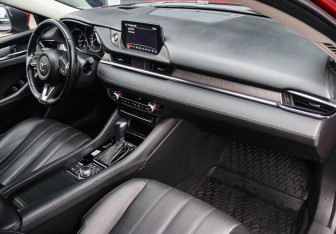 Подержанный автомобиль Mazda 6 Sedan 2019 года (7 фото)