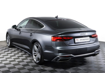 Подержанный автомобиль Audi A5 Liftback 2021 года (7 фото)