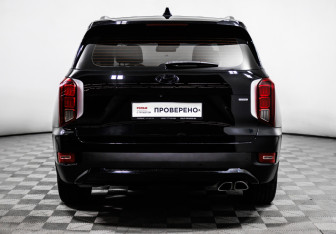 Подержанный автомобиль Hyundai Palisade 2020 года (6 фото)