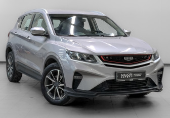 Подержанный автомобиль Geely Coolray 2022 года (3 фото)