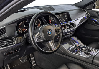 Подержанный автомобиль BMW X6 2019 года (15 фото)
