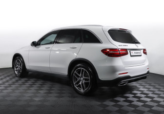 Подержанный автомобиль Mercedes-Benz GLC Coupe 2016 года (7 фото)