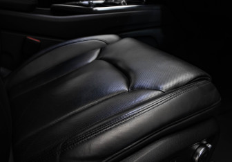 Подержанный автомобиль Audi Q7 2018 года (32 фото)