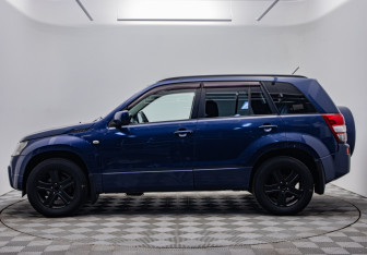 Подержанный автомобиль Suzuki Grand Vitara 2007 года (2 фото)