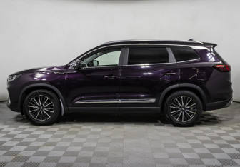 Подержанный автомобиль Chery Tiggo 8 Pro 2021 года (8 фото)