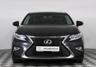 Подержанный автомобиль Lexus ES 2015 года (2 фото)
