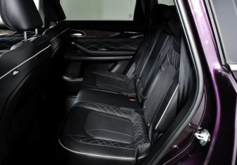 Подержанный автомобиль Exeed VX 2022 года (8 фото)