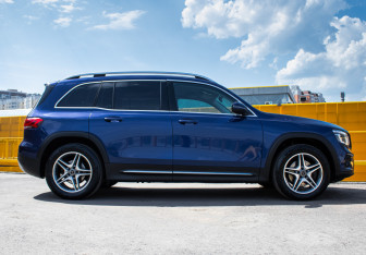 Подержанный автомобиль Mercedes-Benz GLB 2020 года (7 фото)