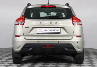 Подержанный автомобиль LADA (ВАЗ) XRAY 2017 года (6 фото)