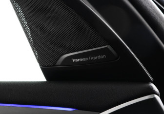 Подержанный автомобиль BMW X3 2020 года (20 фото)