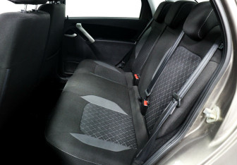 Подержанный автомобиль LADA (ВАЗ) Granta Sedan 2019 года (10 фото)