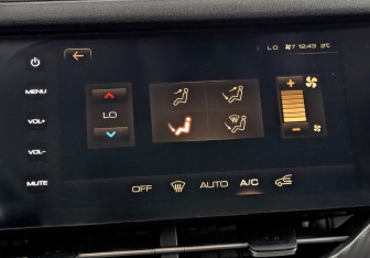 Подержанный автомобиль Haval F7x 2020 года (27 фото)