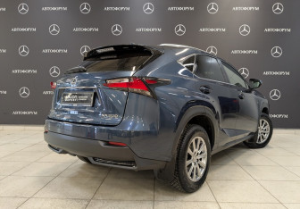 Подержанный автомобиль Lexus NX 2015 года (5 фото)