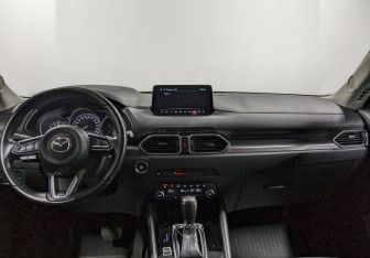 Подержанный автомобиль Mazda CX-5 2021 года (22 фото)