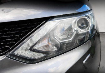 Подержанный автомобиль Nissan Qashqai 2017 года (17 фото)