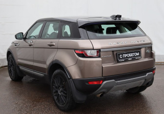 Подержанный автомобиль Land Rover Range Rover Evoque 2015 года (6 фото)