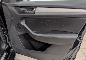 Подержанный автомобиль Skoda Kodiaq 2022 года (25 фото)