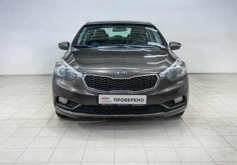 Подержанный автомобиль Kia Cerato Sedan 2013 года (2 фото)