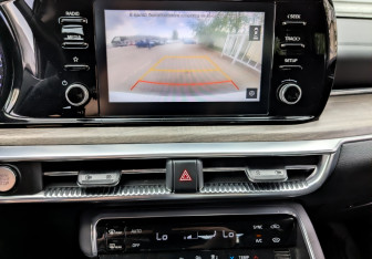 Подержанный автомобиль Kia K5 2021 года (26 фото)