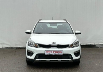 Подержанный автомобиль Kia Rio Sedan 2018 года (2 фото)