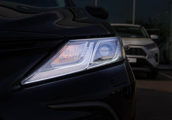 Новый Toyota Camry Sedan 2025 (8 фото)