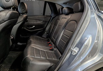 Подержанный автомобиль Mercedes-Benz GLC Coupe 2015 года (18 фото)