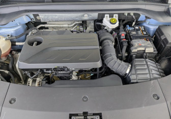 Подержанный автомобиль Exeed RX 2023 года (12 фото)