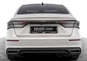 Подержанный автомобиль Omoda S5 2024 года (6 фото)