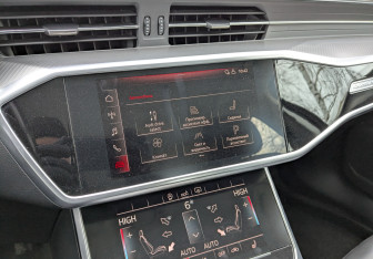 Подержанный автомобиль Audi A6 Sedan 2019 года (14 фото)