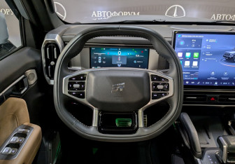 Подержанный автомобиль Jetour T2 2024 года (17 фото)