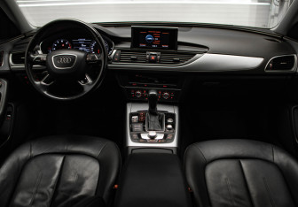 Подержанный автомобиль Audi A6 Sedan 2016 года (8 фото)