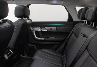 Подержанный автомобиль Jaecoo J7 2023 года (11 фото)