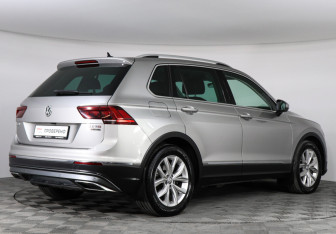 Подержанный автомобиль Volkswagen Tiguan 2017 года (5 фото)