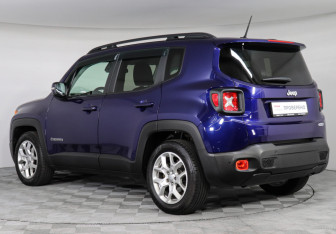 Подержанный автомобиль Jeep Renegade 2017 года (7 фото)
