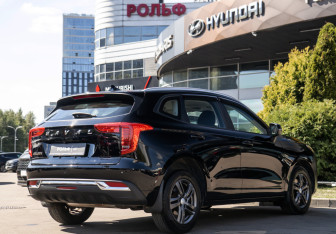 Подержанный автомобиль Haval Jolion 2023 года (4 фото)